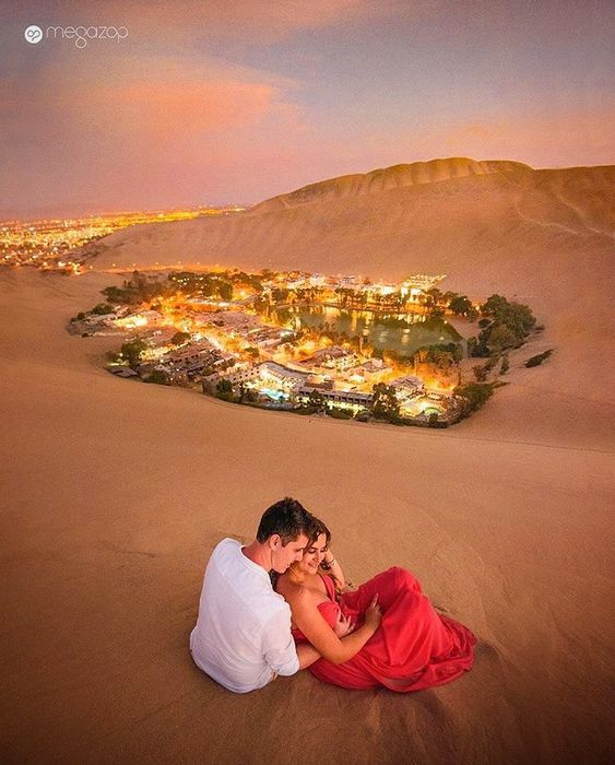 Oasis de Huacachina dans la région d'Ica